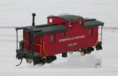 Balboa Scale Models, Norfolk & Western N&W Wood Caboose, Painted Brass HO Scale - Picture 5 of 19