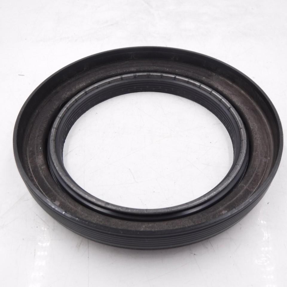Genuine Stemco Voyager Wheel Hub Seal For ProPar Trailer Axle 3730123