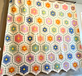 Y2K Grandmothers Flower Garden Green Quilt Handmade Vintage Queen