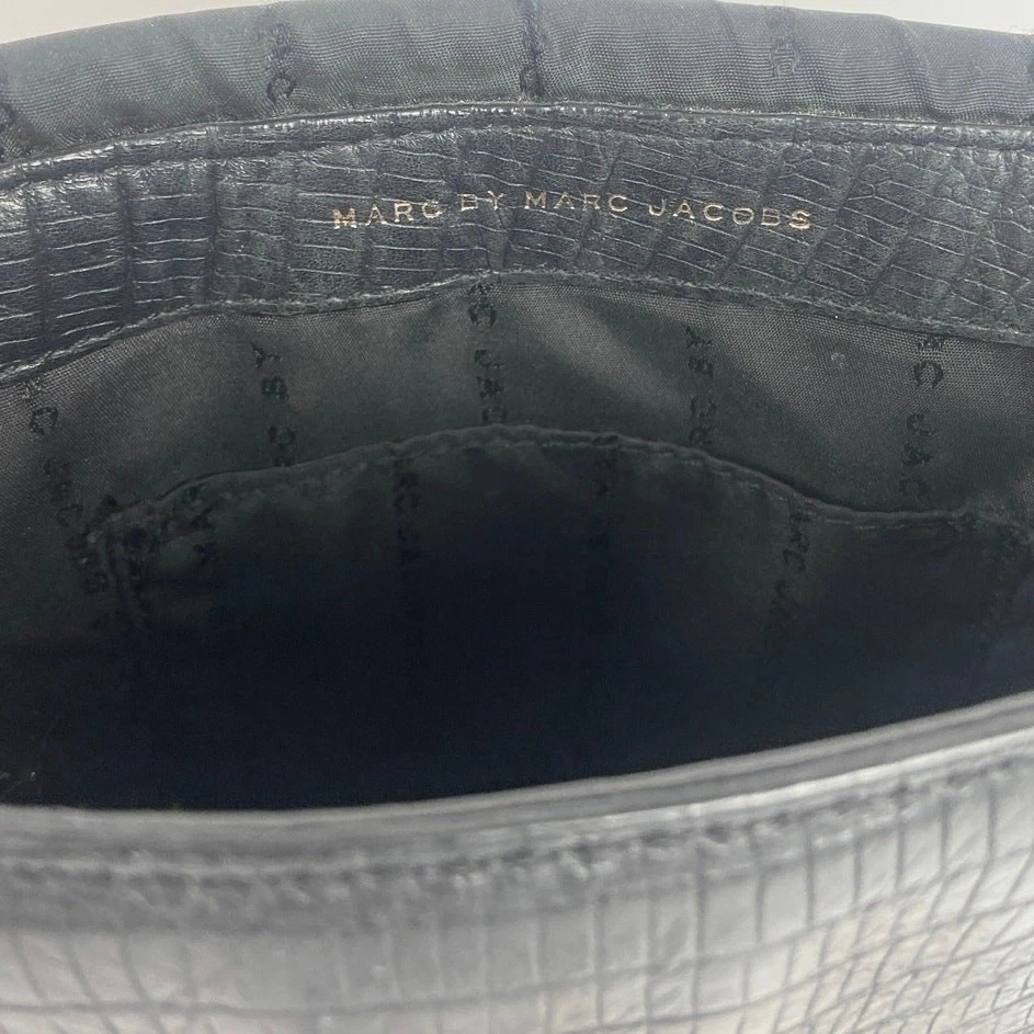 Marc by Marc Jacobs Black Embossed Faux Leather Adjustable Strap Crossbody Bag  - Image 4 of 4