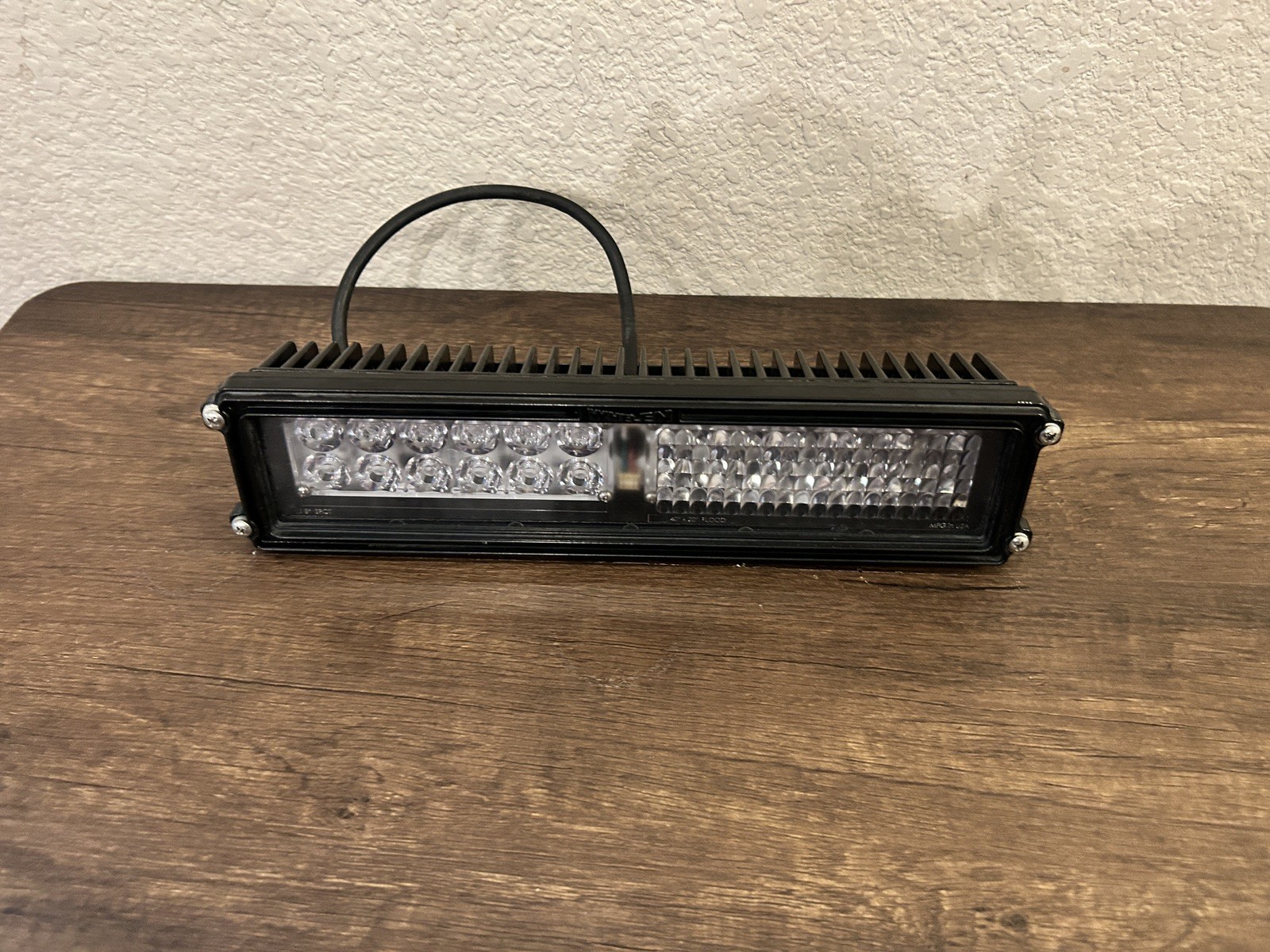 Whelen Pioneer 12V LED Dual Scene Light  - PSL2BLK PN:01-0687291012D