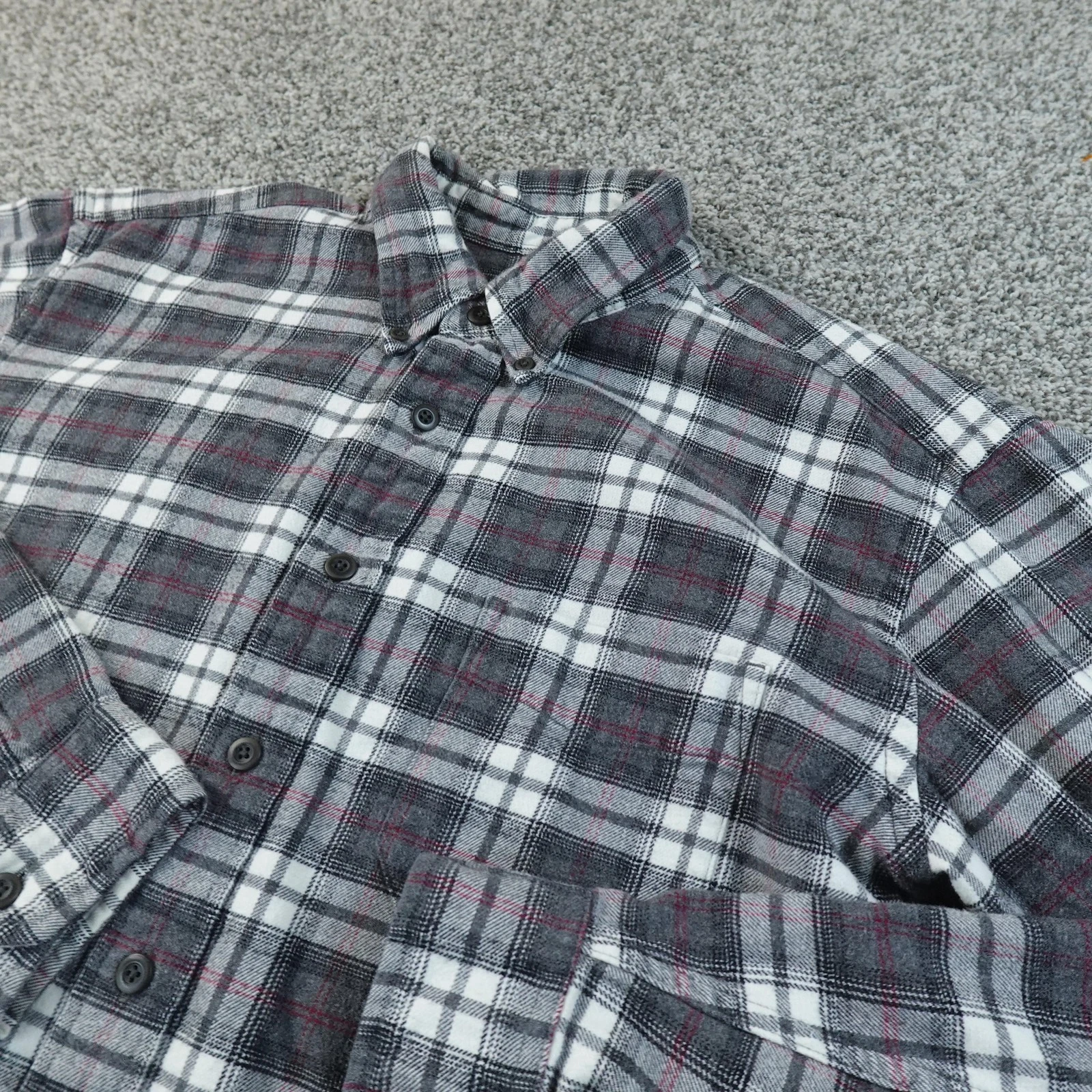 Eddie Bauer Shirt Mens LT Gray Plaid Flannel Button Up Long Sleeve Hike Outdoor
Opens in a new windo