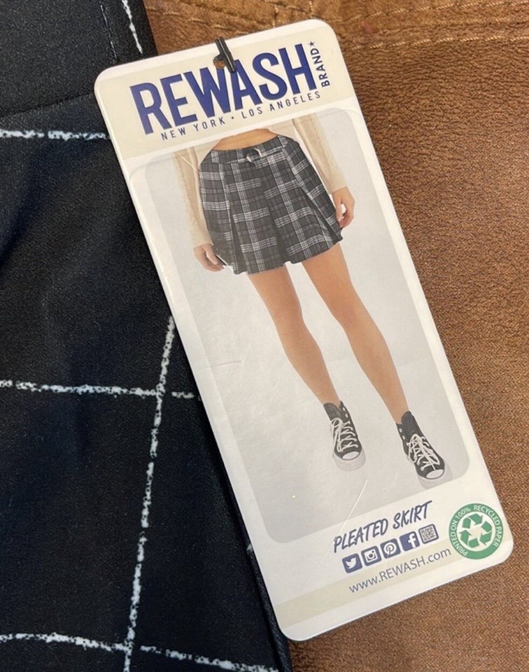Pleated Mini Skirt Skort Y2K Schoolgirl Look Black Plaid Size M NWT eBay