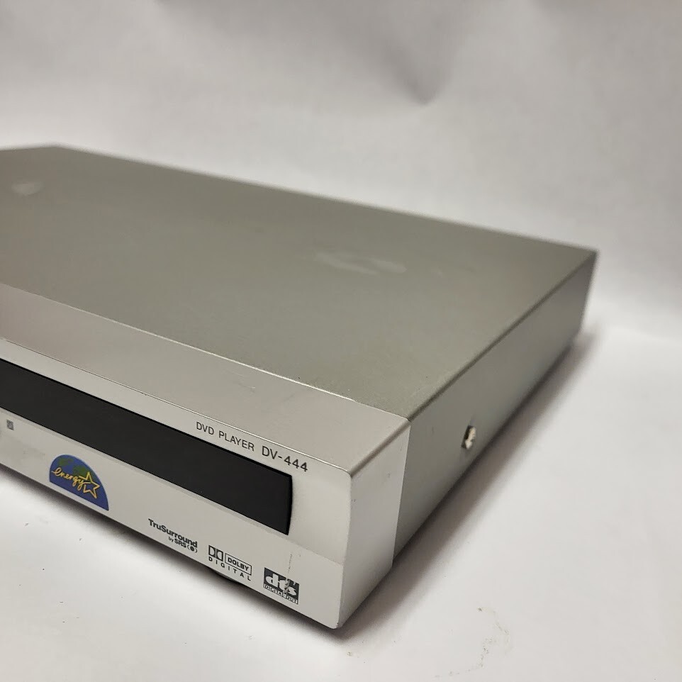 Pioneer DV-444 Digital Progressive Scan DVD Player Works ( see