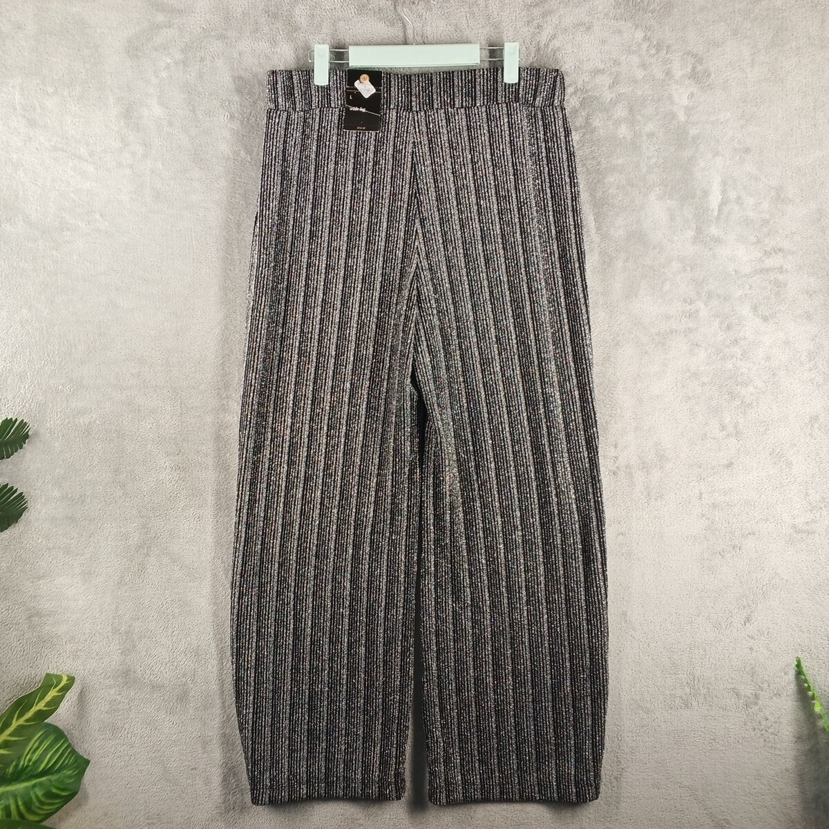 NWT $54 JM Collection Holiday Dressing Metallic Wide Leg NWT $54 JM Collection Holiday Dressing Metallic Wide Leg