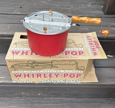 Whirley Pop Wabash Valley Farms Stovetop Popcorn Popper 6 qt. Farm Red