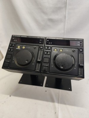 Pioneer CDJ 700S set DJ CD Player Scratch Pitch Control Studio AS-IS
