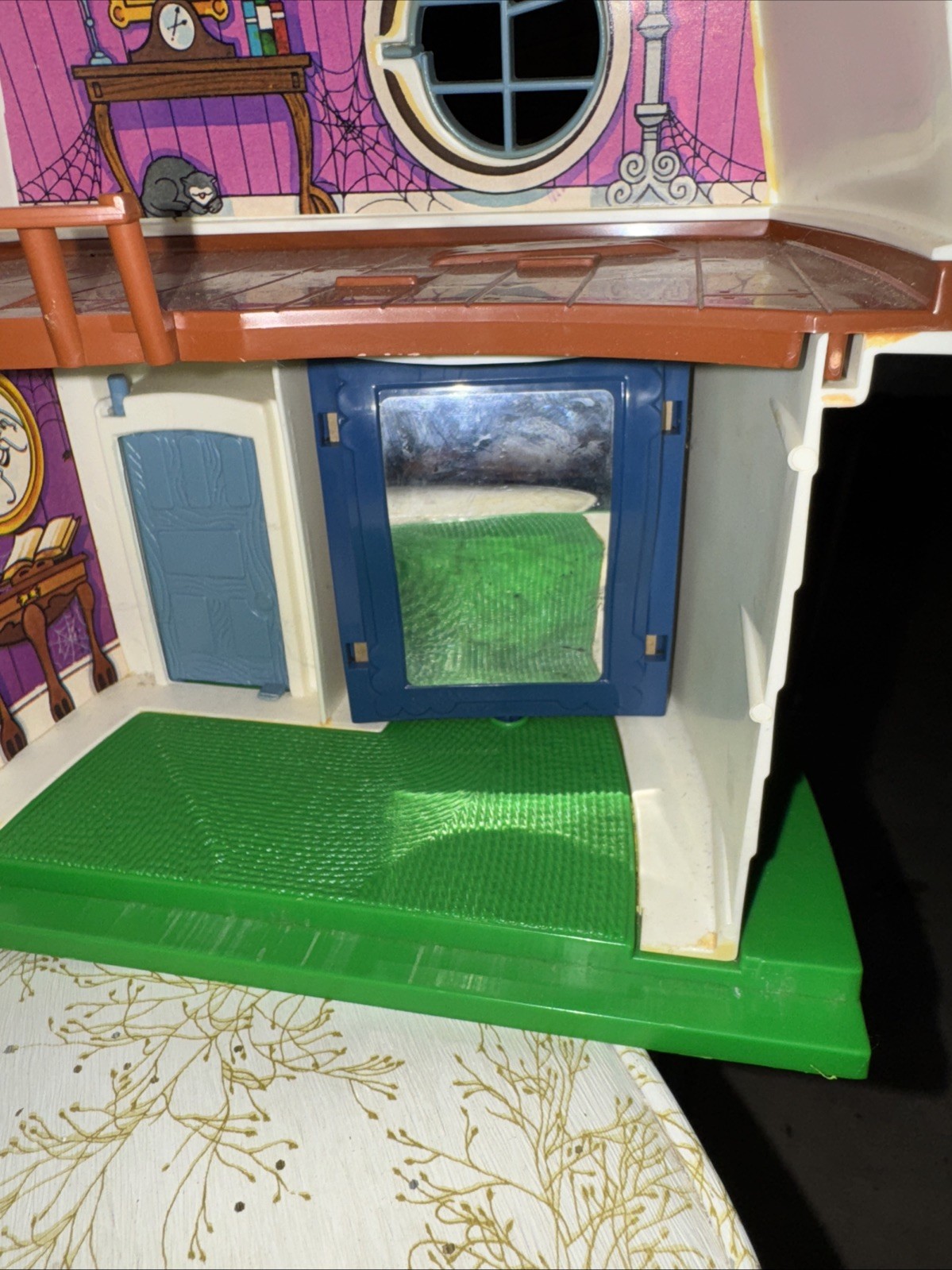 Picture 3 of 8