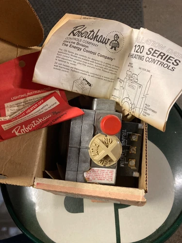 Robertshaw 120-474 24 Volt step Opening combo Gas Valve