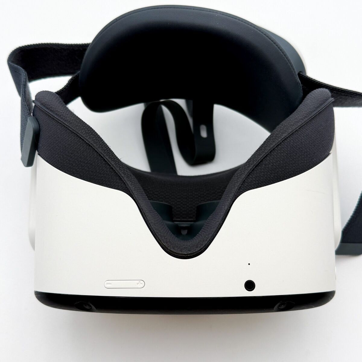 Pico Neo3 Link A7H10 White All-in-One VR Head Mounted Pico Neo3 Link A7H10 White All-in-One VR Head Mounted