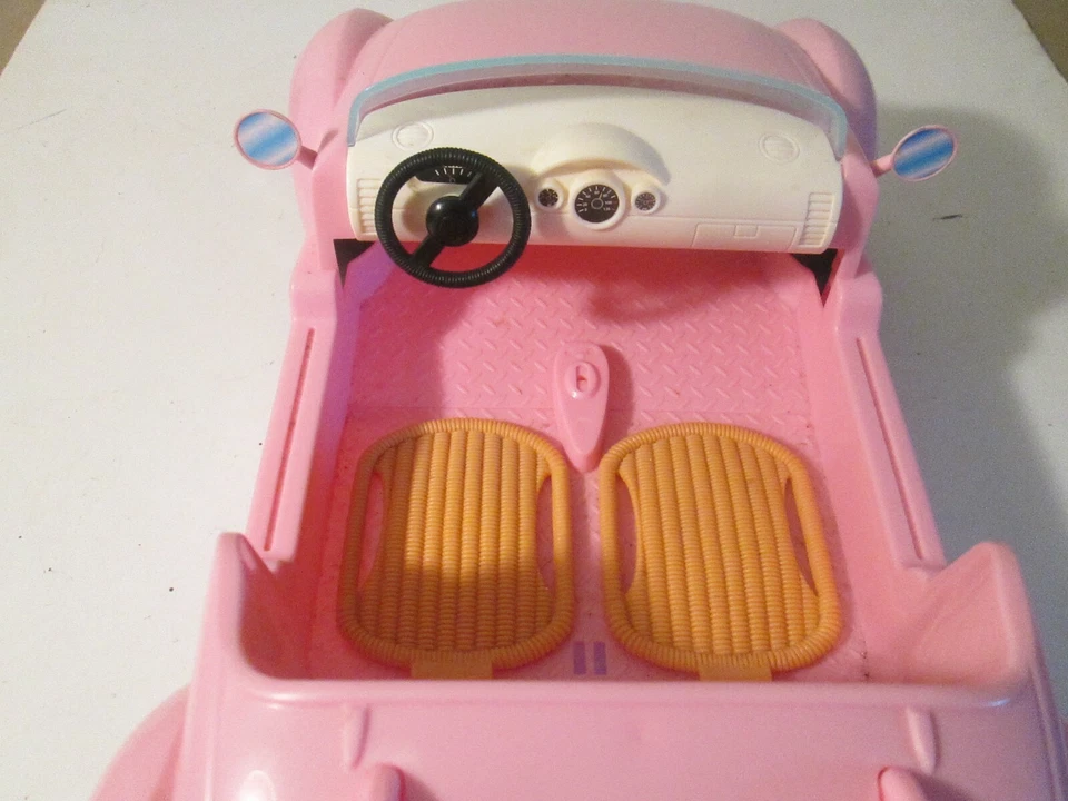 Juguetes Barbie Coche Rosa Abierto Playa Tipo Crucero desde 2006 Muy Buen Estado Foto 3 de 4