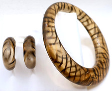 Striped  Plastic Iregular Shaped Bangle Bracelet & Hoop Pierced Earrings Set