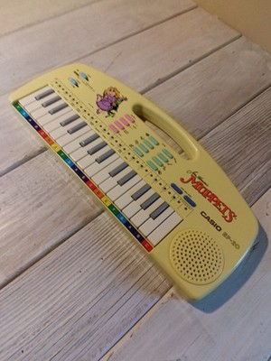 Vintage Muppets Casio EP-20 Battery Op Keyboard 1980's Musical Instrument Works