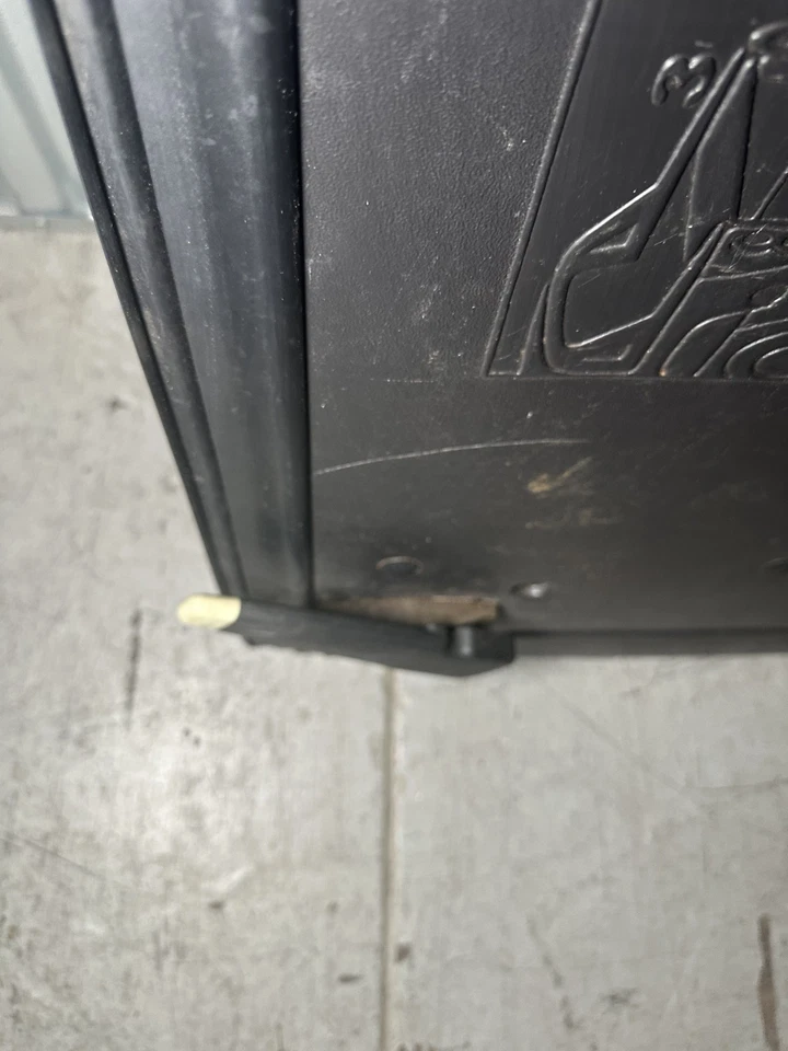 02-13 CHEVROLET AVALANCHE CADILLAC ESCALADE EXT OEM CAMA TONEL CUBIERTA PIEZA #3 Foto 4 de 4