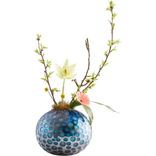 Cyan Design 09645 Toreen 12 X 10 inch Vase - Picture 2 of 2