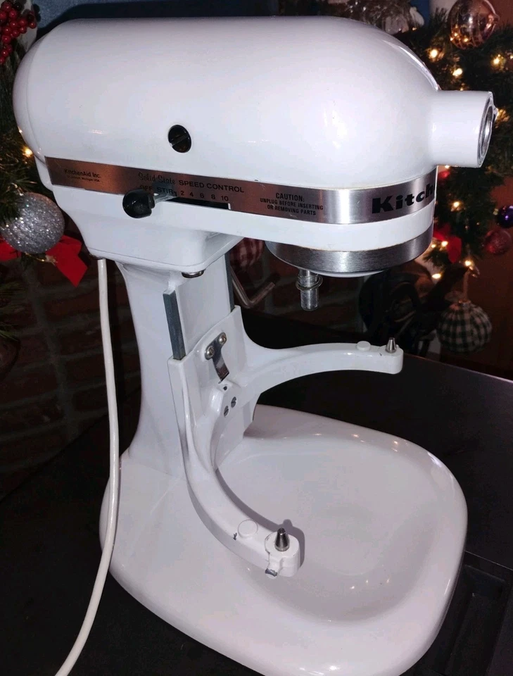KitchenAid Heavy Duty Modelo K5SS Mezclador de pie elevador de 10 velocidades con accesorios Foto 3 de 4