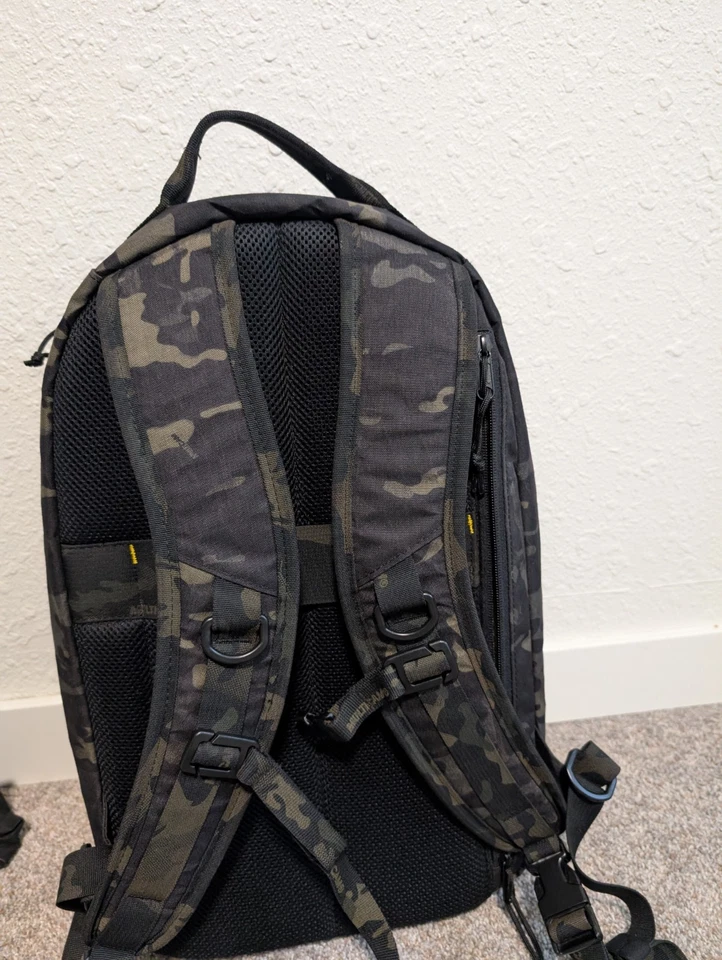 The Brown Buffalo Concealpack 背包 Huckberry X50 美国制造 — 第 3/4 张图片