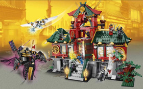 LEGO 70728 NINJAGO Battle for Ninjago City - New in Sealed Box - UPS SHIPPING