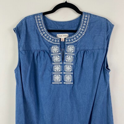 knox rose denim dress Knox Rose denim dress. Love the hem line and embroidery detail!