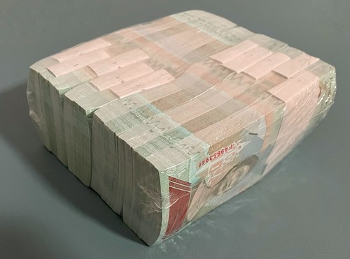 1 BRICK UNC 1000 pcs Bundle Bank Notes Venezuela 2 Bolivares UNCIRCULATED 2018