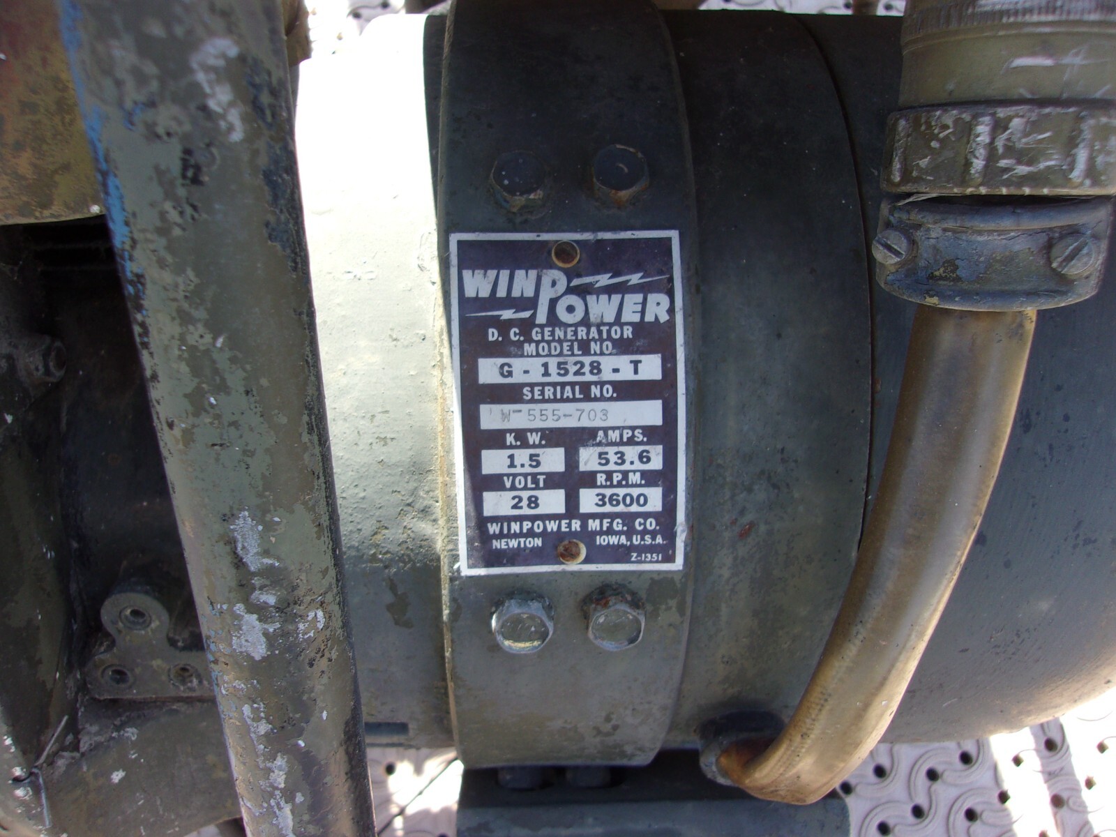 MILITARY SURPLUS GENERATOR NOT WORKING FOR PARTS CUSTOMER PICKUP ONLY
