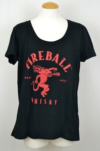 black and red graphic tee womens