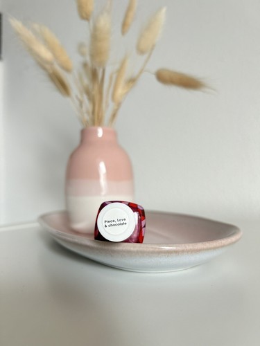 Essie limited Edition „peace, love and chocolate“ - Bild 2 von 2
