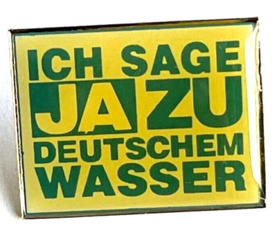 Harald Schmidt Show SAT.1 Ich sage ja zu deutschem Wasser Pin (H11)