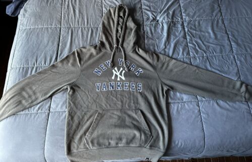 Supreme New York Yankees '47 Brand Hoodie - Size M - Navy | eBay