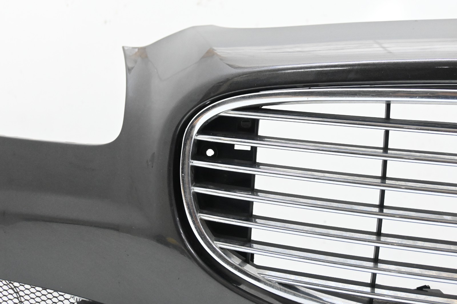 ⭐ 03-08 Maserati Quattroporte Front Bumper Cover Molding Grille Assembly Oem