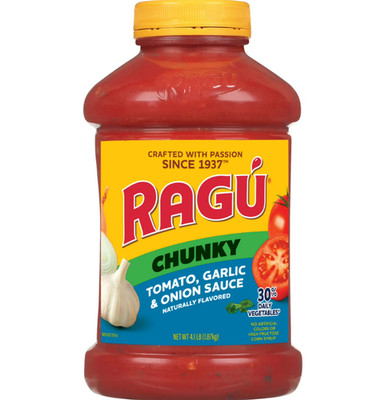 Ragu Chunky Tomato Pasta Sauce, with Garlic and Onion, 66 oz