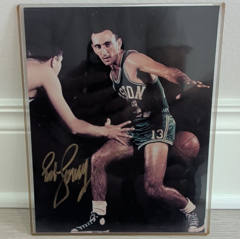 Bob Cousy Boston Celtics Original Signed Basketball Photo