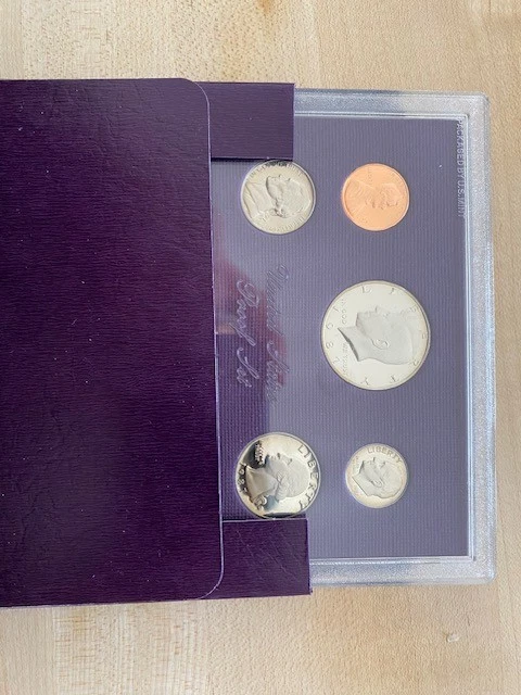 us mint sets lot 1987 -1990 &1996 - Image 2 of 4