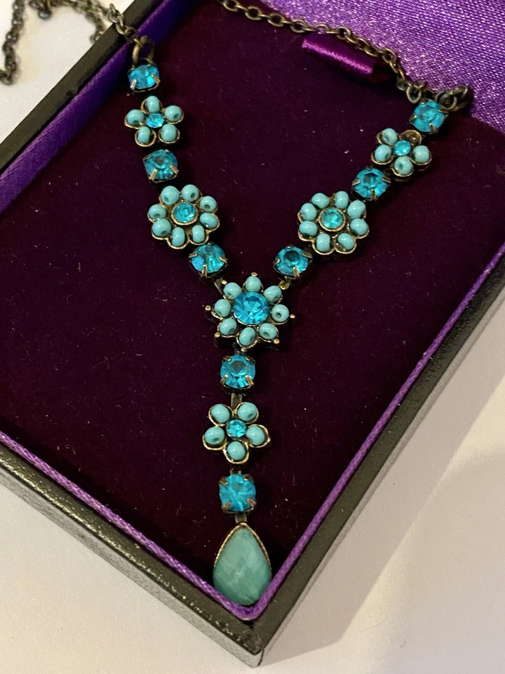 Collar estilo antiguo efecto latón azul turquesa Foto 2 de 4