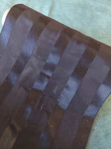 Satinband schwarz gestreift 130 cm Breite 17 cm - Bild 3 von 3