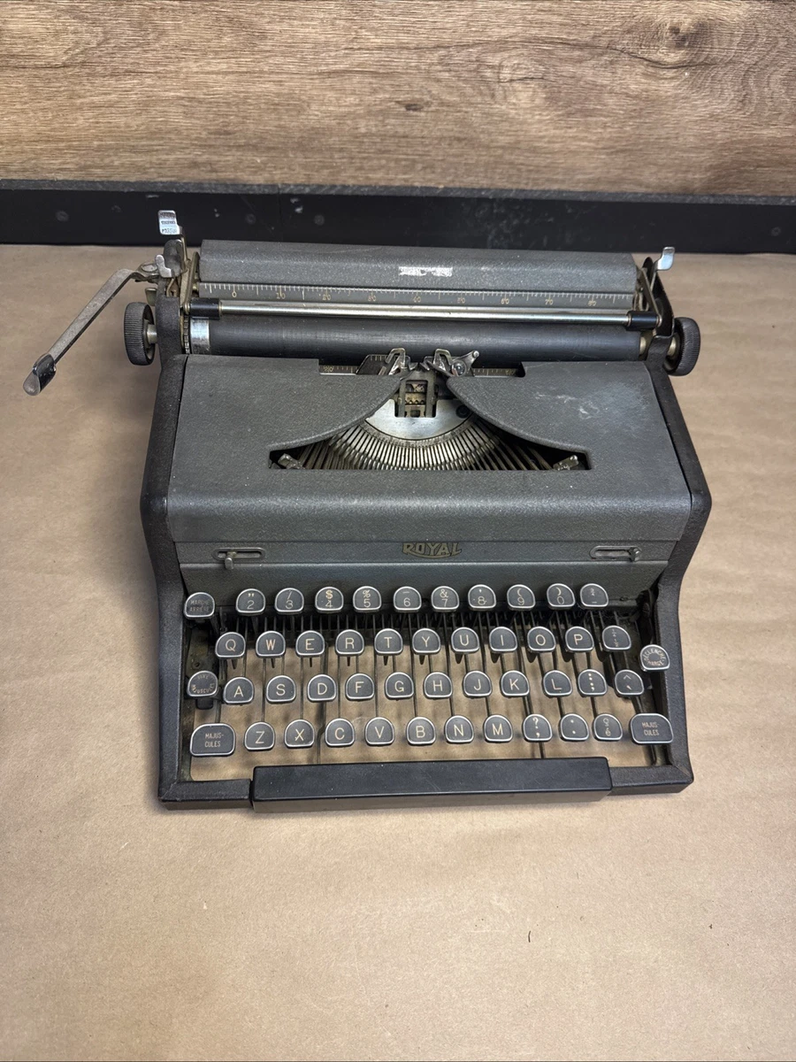 1940s Royal Typewriter for sale | eBay