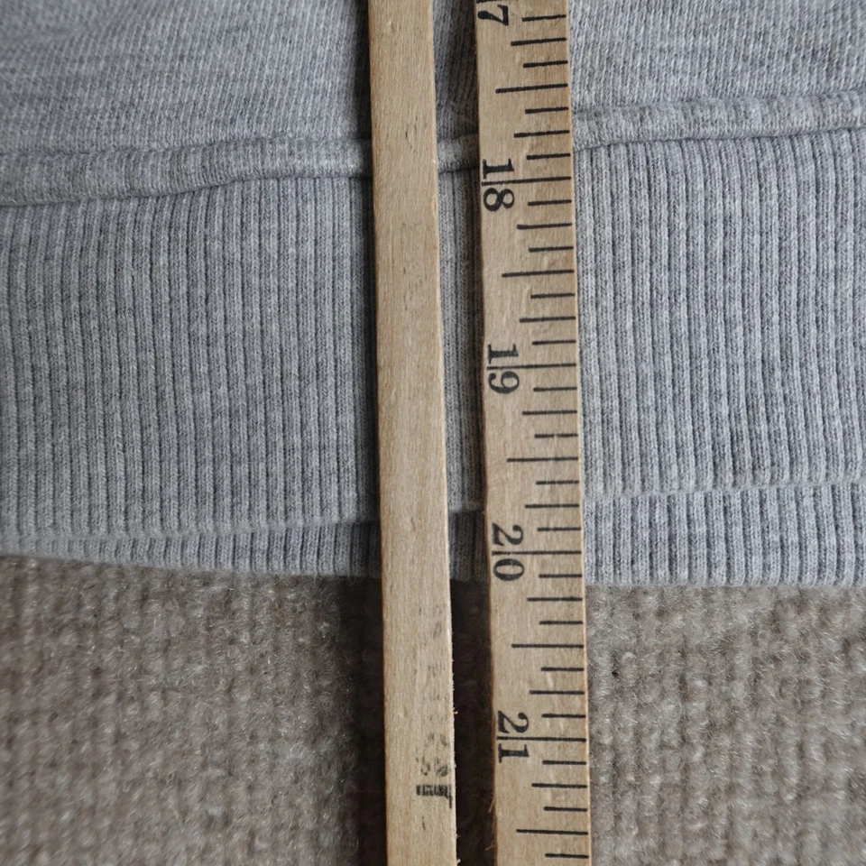 Sudadera Aiko Mujer Pequeña Gris Aloha Nueva York Hecha en EE. UU. Foto 3 de 4