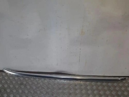 Roof bar rail