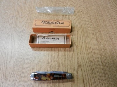 New 2002 Remington One R-295T 2 Blade Trapper Knife with Box 4 1/8'' Unused