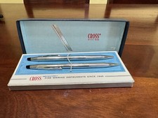 VINTAGE CROSS PEN AND PENCIL SET WITH BOX