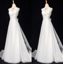 Elegant Wedding Dresses Halter Neck Sweep Train Lace Applique A-Line Bridal Gown