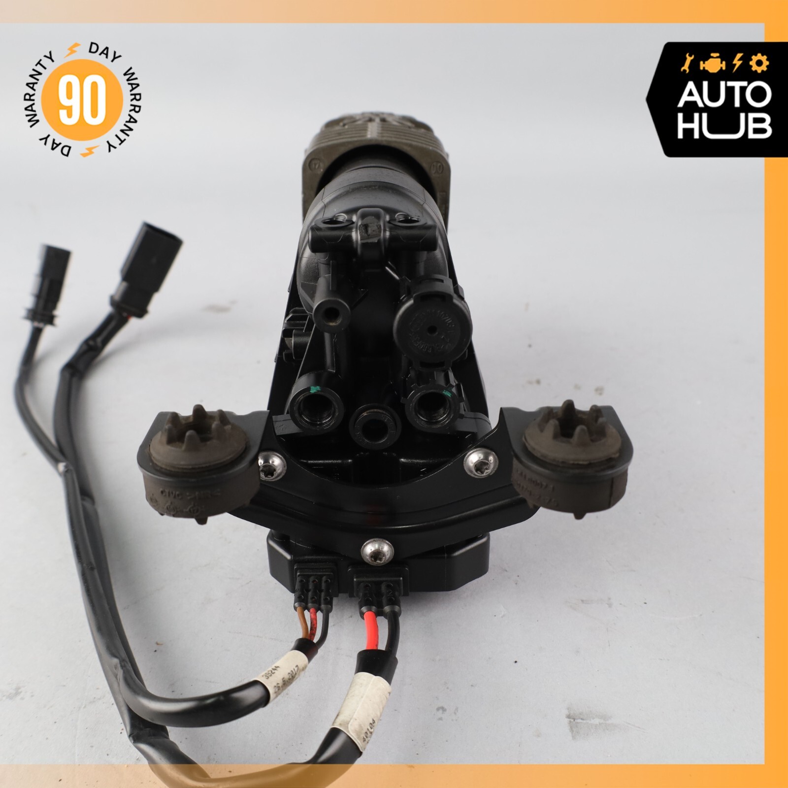 17-24 Maserati Levante M161 Airmatic Air Suspension Compressor Pump OEM 73k