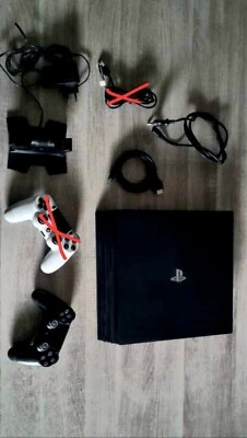 Sony PlayStation 4 Pro 1To Console de Jeu - Jet Black - Photo 1/2