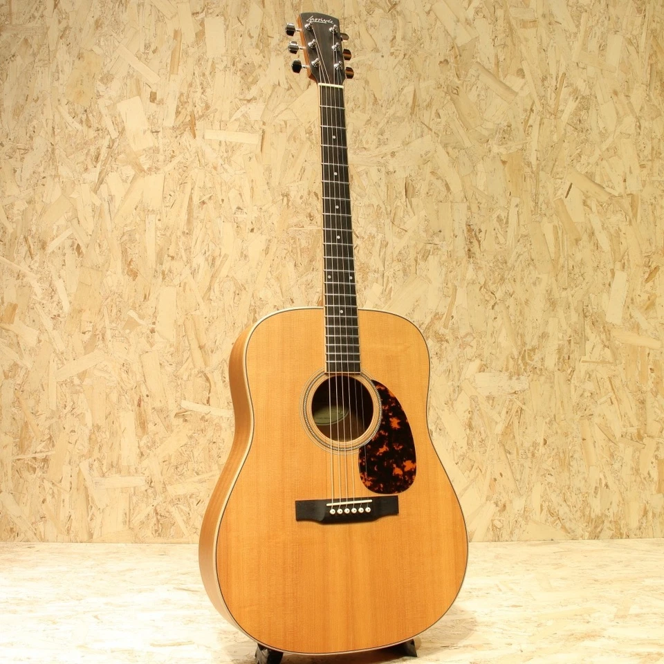 LARRIVEE D-03E Usado 2014 Cuerpo Superior de Abeto Natural con Estuche Rígido Foto 4 de 4