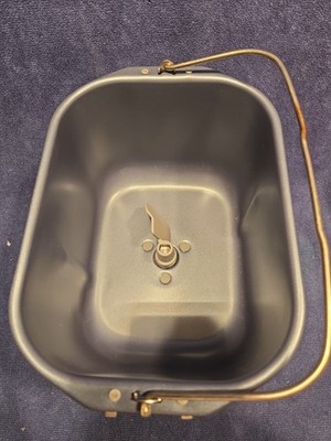 Toastmaster TBR15 Bread Machine Replacement Parts Pan & Paddle Set