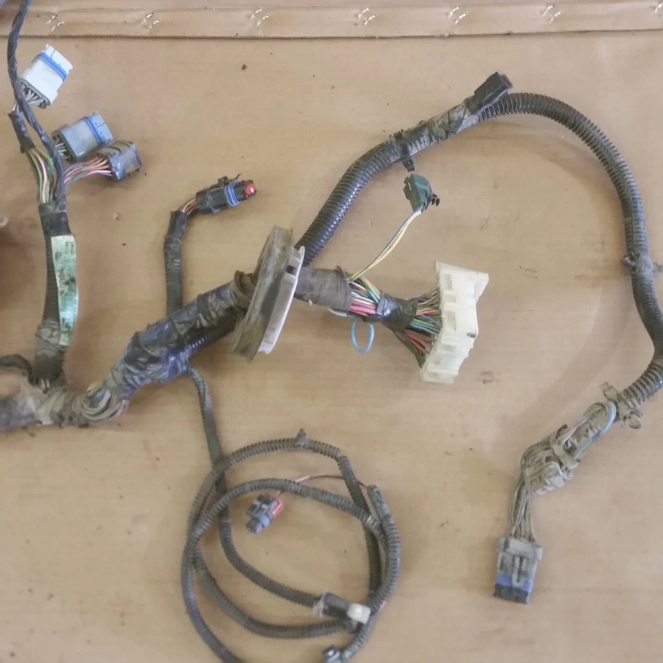 Dodge Ram 2500 3500 1995 diésel 12 válvulas 4x4 NV4500 arnés de cableado de iluminación Foto 3 de 4