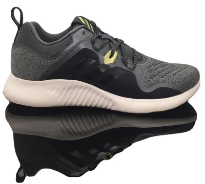 womens black adidas trainers size 7