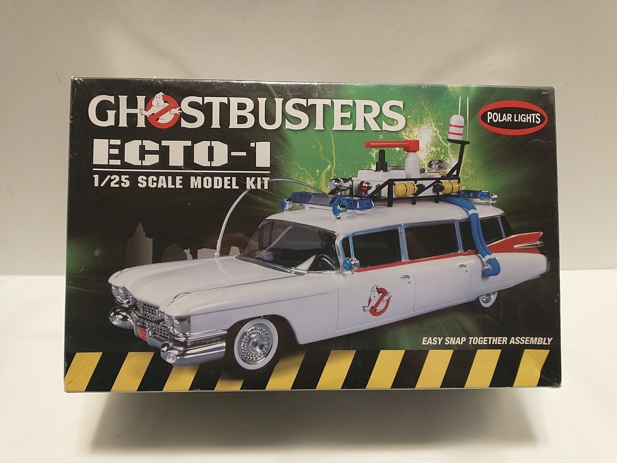 Polar Lights Ghostbusters Ecto1 Snap Together Model Kit for