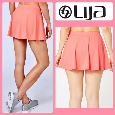 NWOT Lija Laser Tennis Skort Desert Flower and Pink Red Sz.Medium