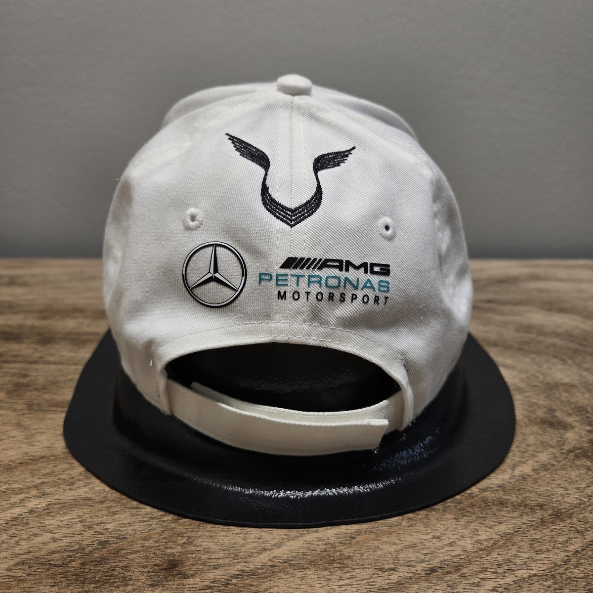 Casquette Crème Mercedes AMG Petronas F1, Lewis Hamilton, Gran Turismo, Neuve Avec étiquette